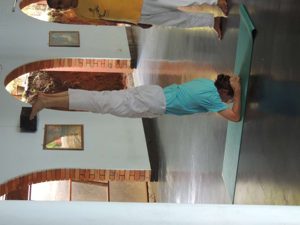 Head stand